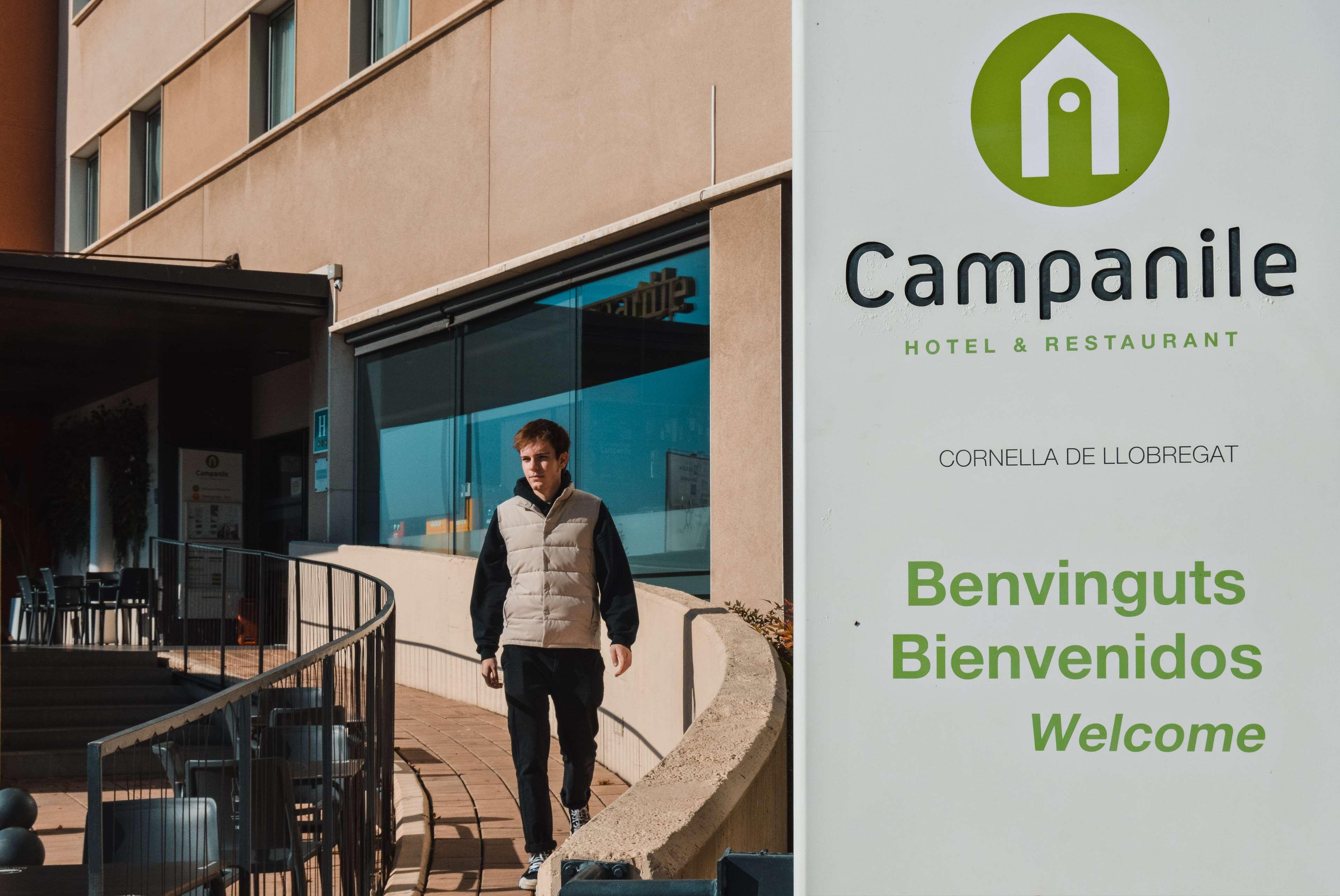 Travelodge Bcn Cornella Fira Cornella de Llobregat Exterior photo