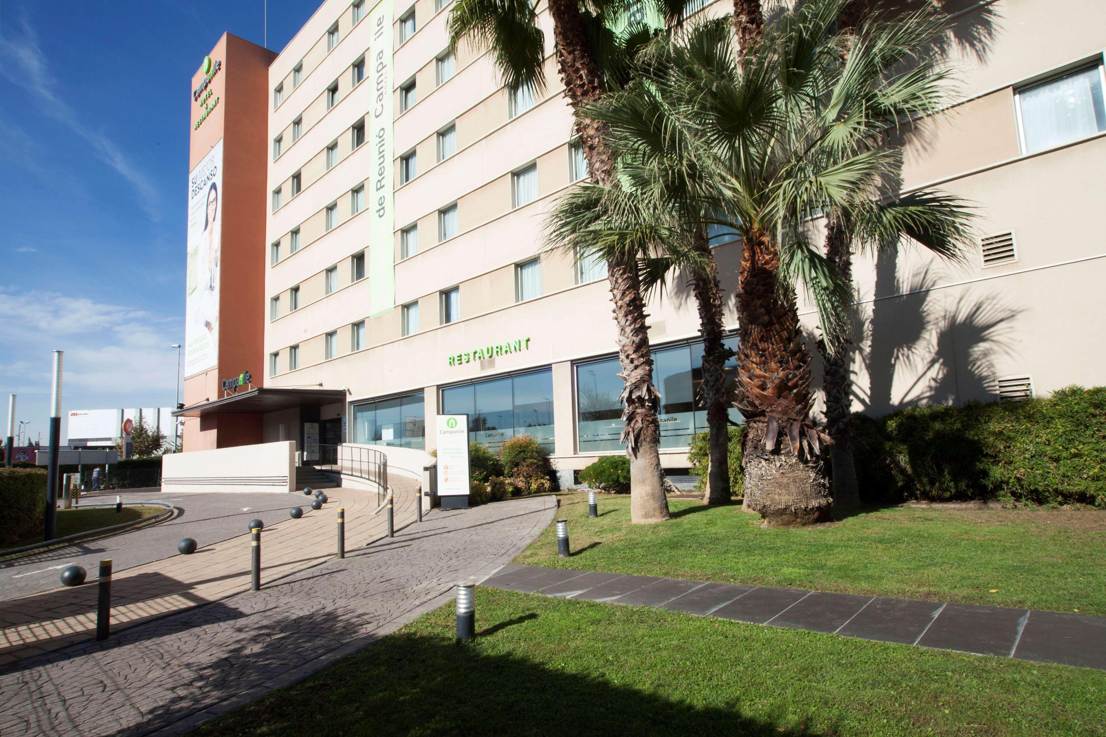Travelodge Bcn Cornella Fira Cornella de Llobregat Exterior photo